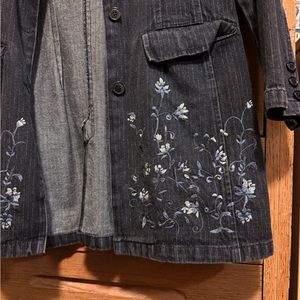 Vintage Styleworks Faded Black Embroidered Jean Jacket